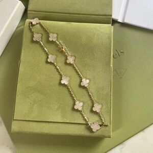 NEW!🤍 Van cleef arpels VCA 10 Motifs Alhambra Vintage 18K Mother Pearl Necklace